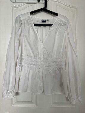 GAP White V-Neck Smocked Waist Long Sleeve Blouse